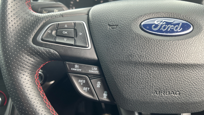 Ford Kuga 2.0 TDCi ST-Line 5dr 2WD Diesel Estate